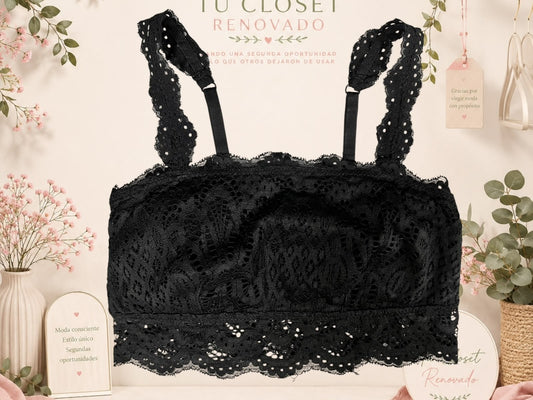 Bralette de encaje negro con tirantes ajustables de Tuclosetrenovado.cl, diseño elegante y femenino