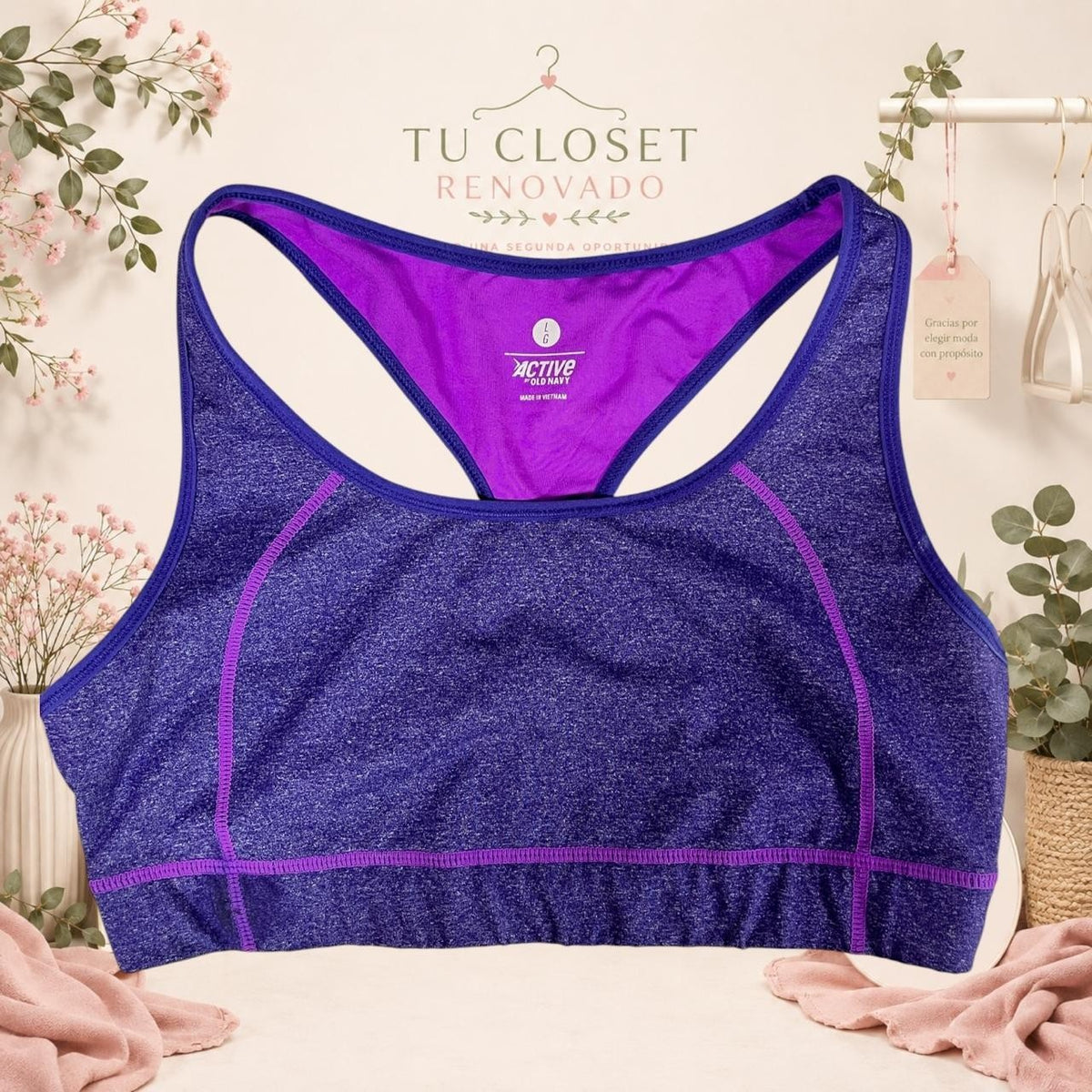 Sujetador deportivo Tuclosetrenovado.cl morado jaspeado con espalda nadadora y detalles en violeta intenso