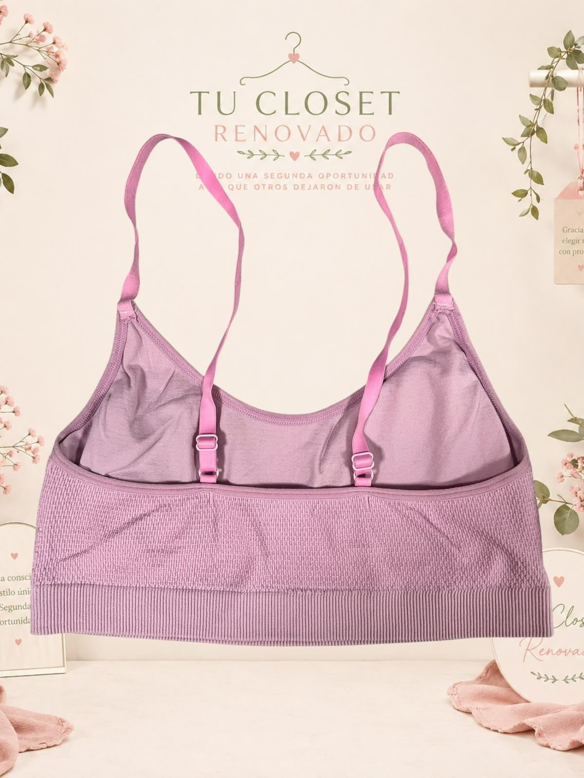 Top deportivo Tuclosetrenovado.cl color malva con tirantes ajustables y diseño sin costuras