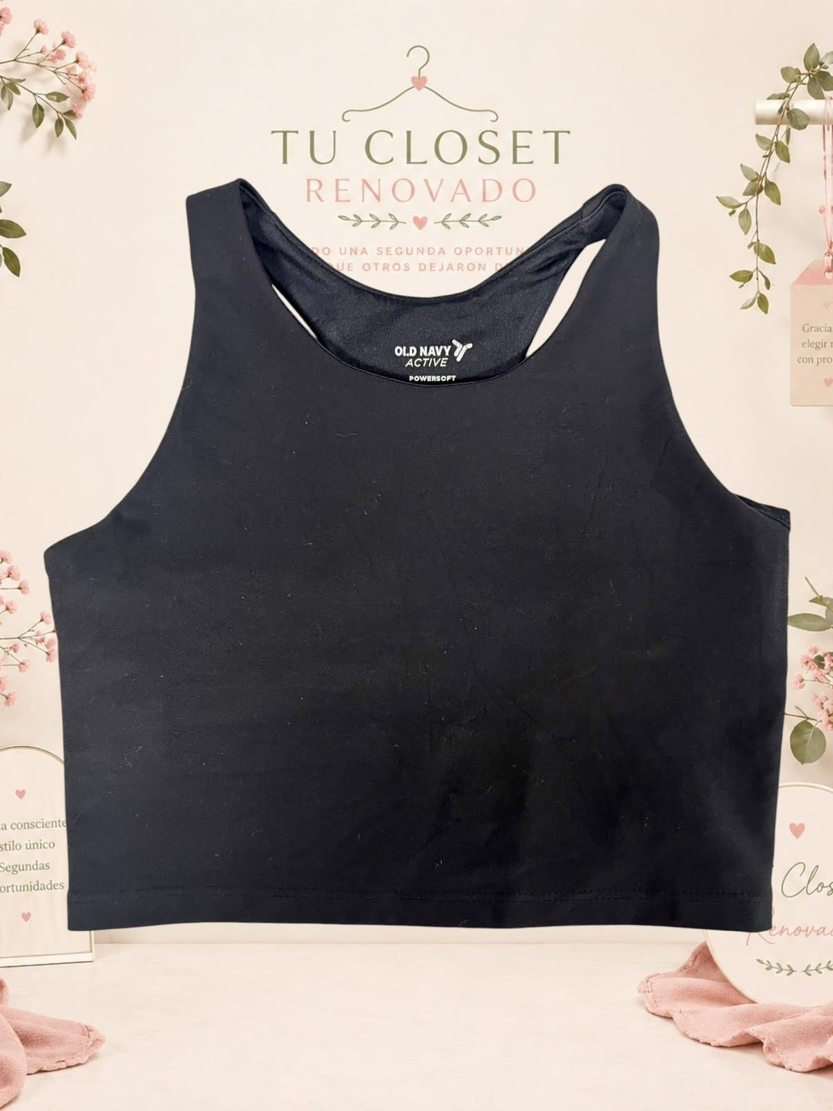 Top deportivo negro de Old Navy Active con espalda nadadora, disponible en Tuclosetrenovado.cl